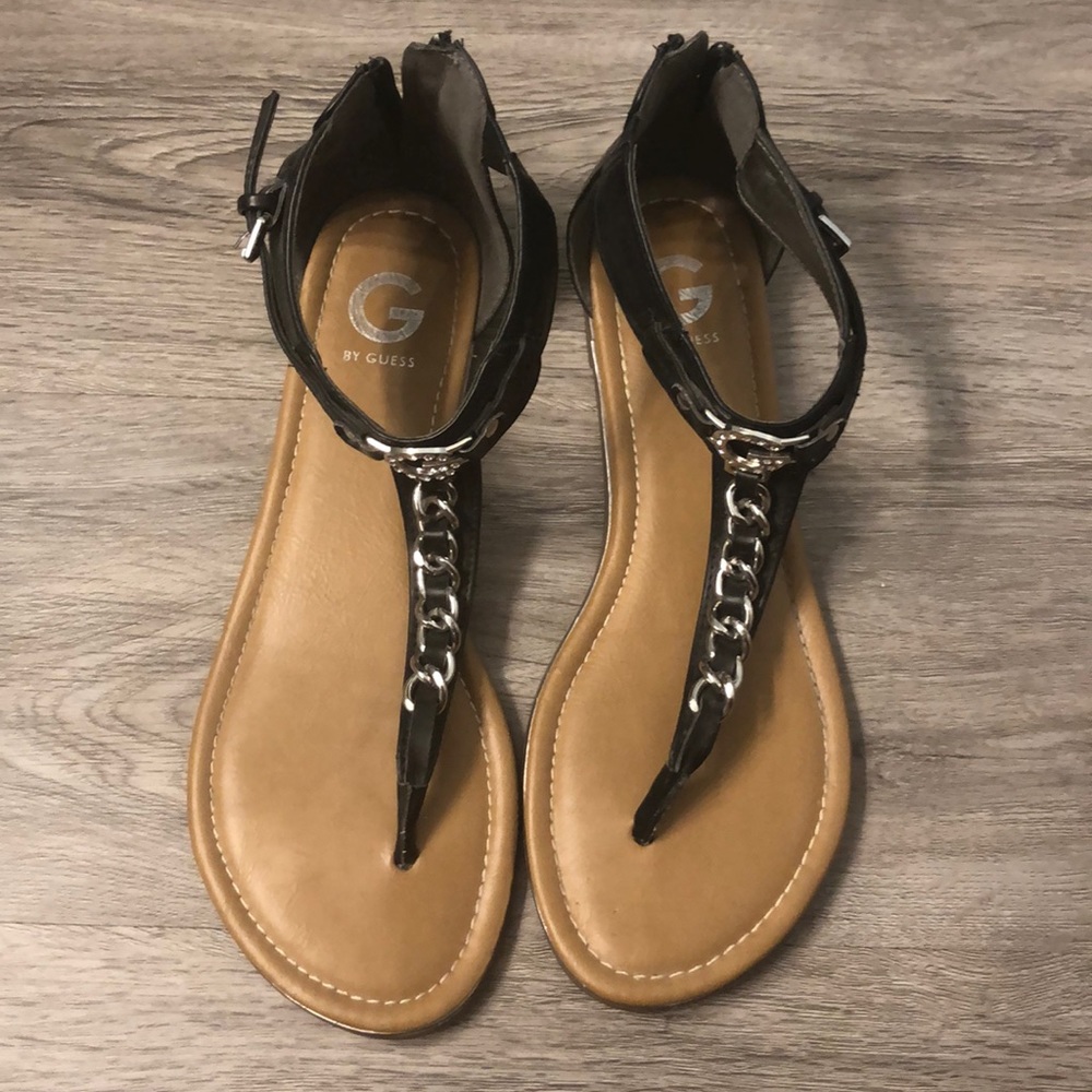 🍂Guess sandals🍂